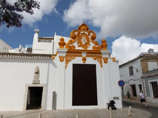 EXPOSIÇÃO DE ARTESANATO, pelo coletivo PR.MAS