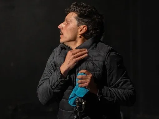 PEDRA DURA | SECO, de Bernardo Chatillon